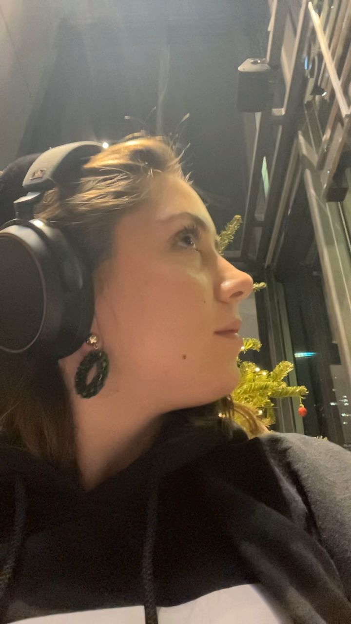 Woman Reacts to Christmas Music