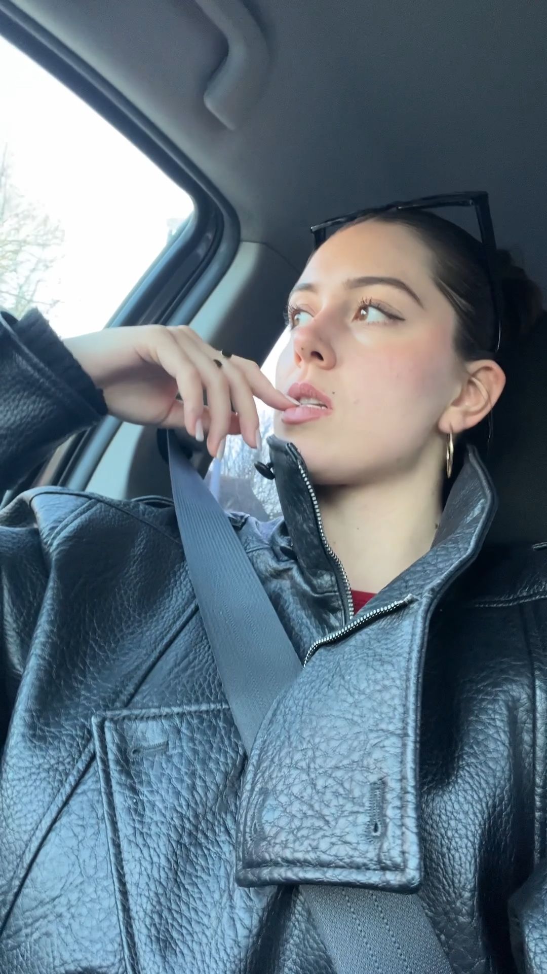 Car UGC Package (35 videos + 22 photos) thumbnail 1